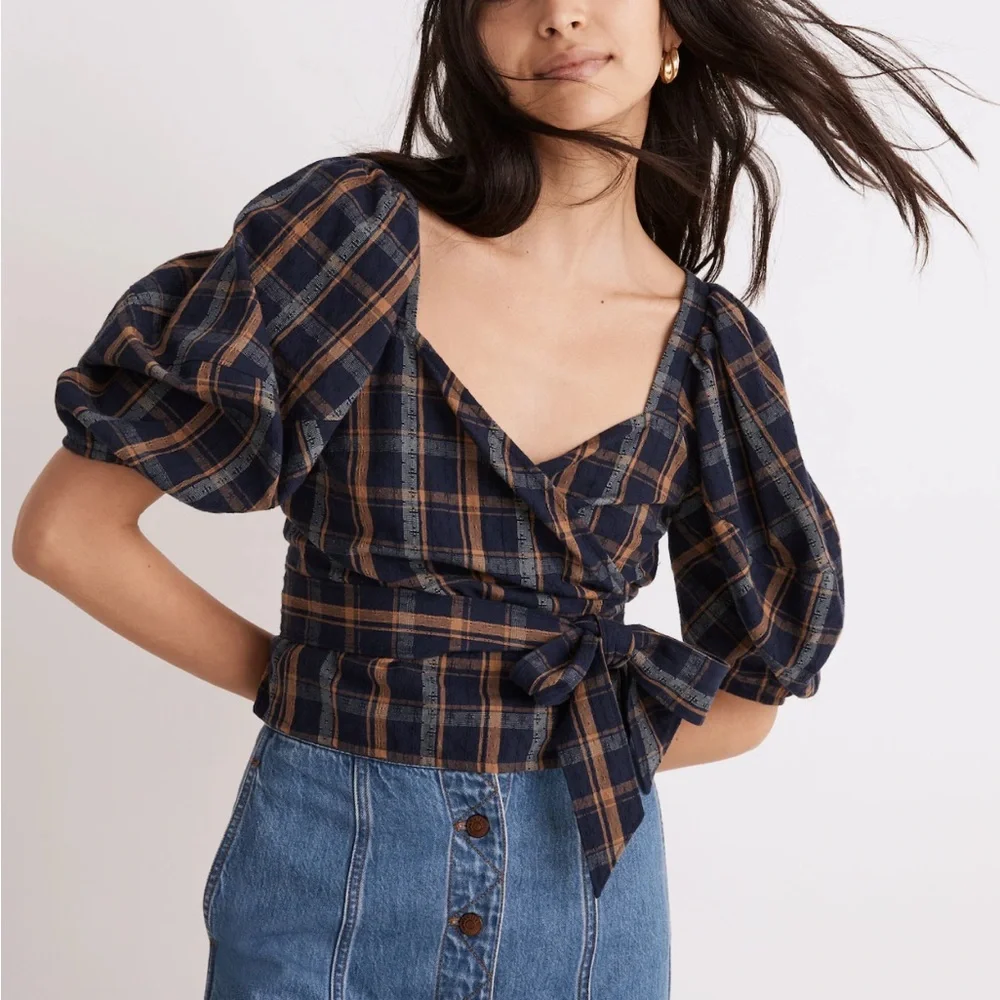 Madewell sweetheart wrap top in plaid - Picture 2 of 14